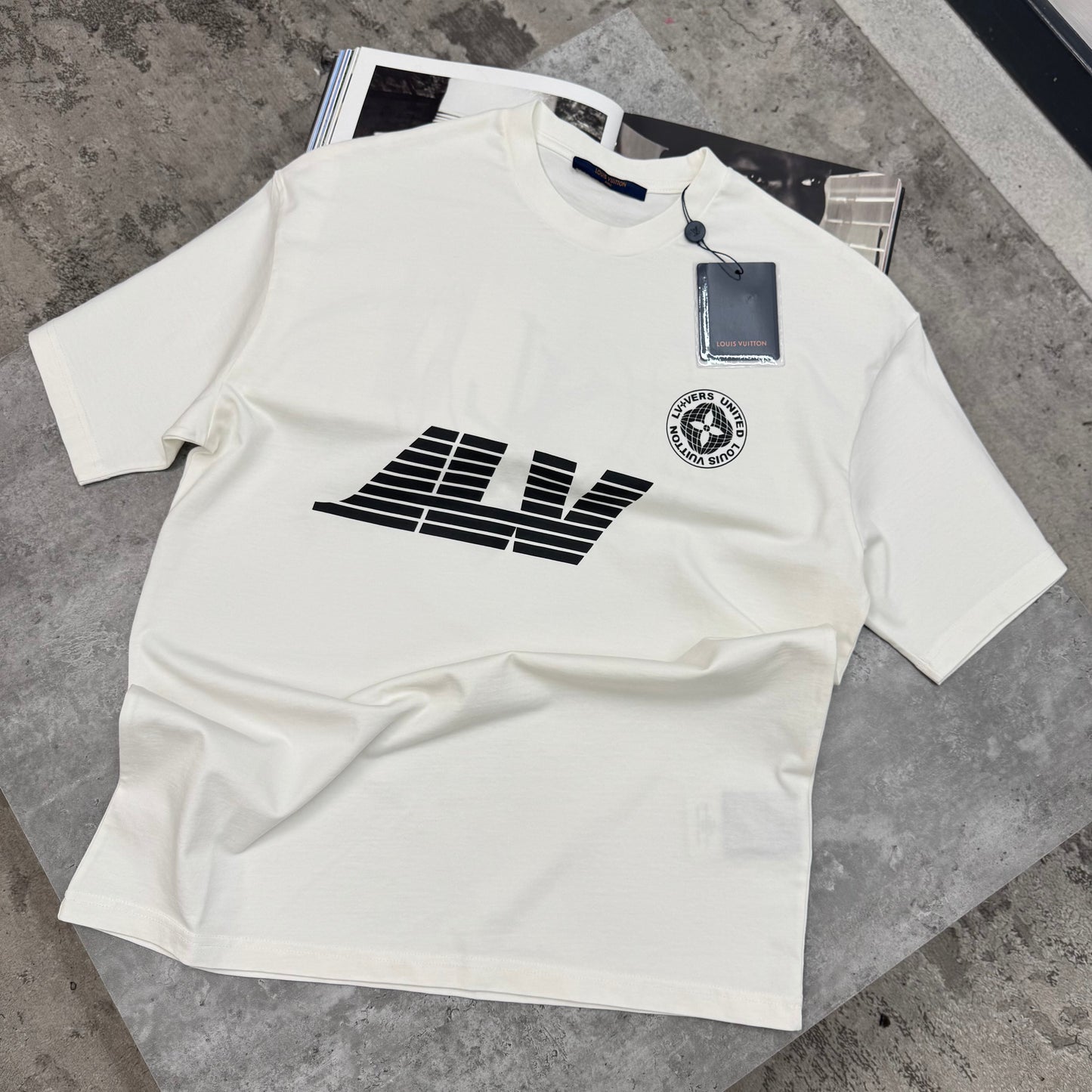 LVE - T-SHIRT - WHITE