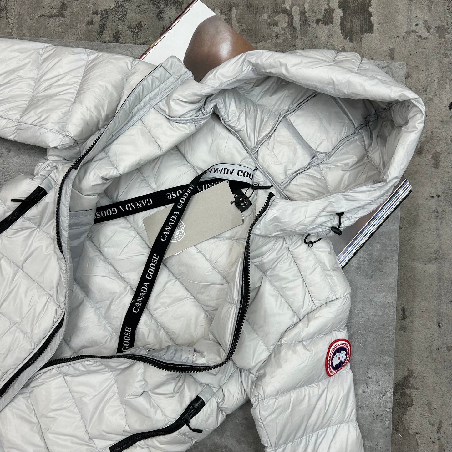 (PRE-ORDER) CG - COAT - LIGHT GREY