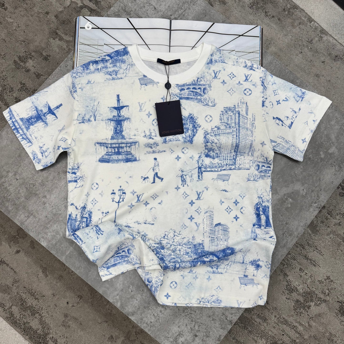 LVE - T-SHIRT - WHITE