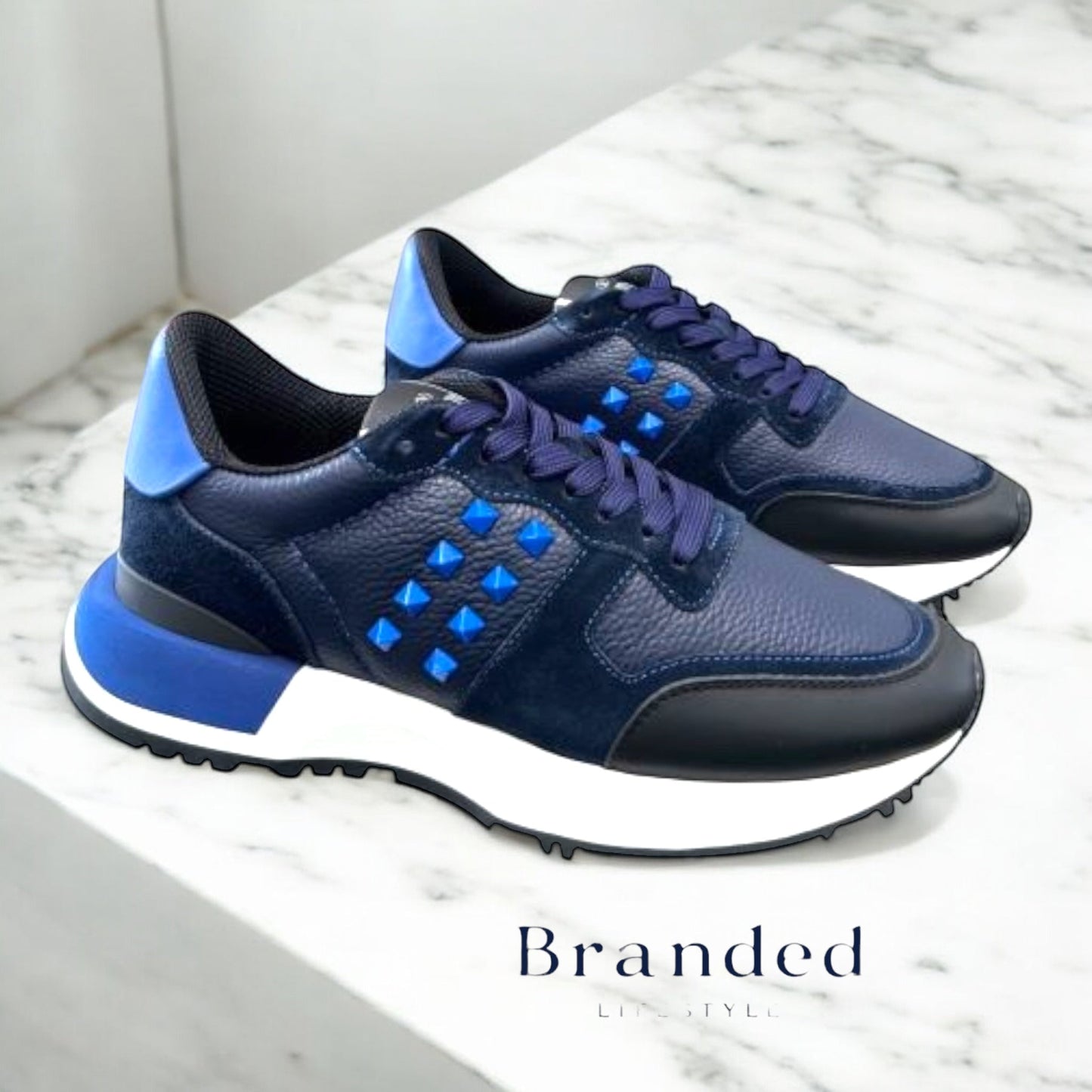 (PRE-ORDER) VLTNO - TRAINER