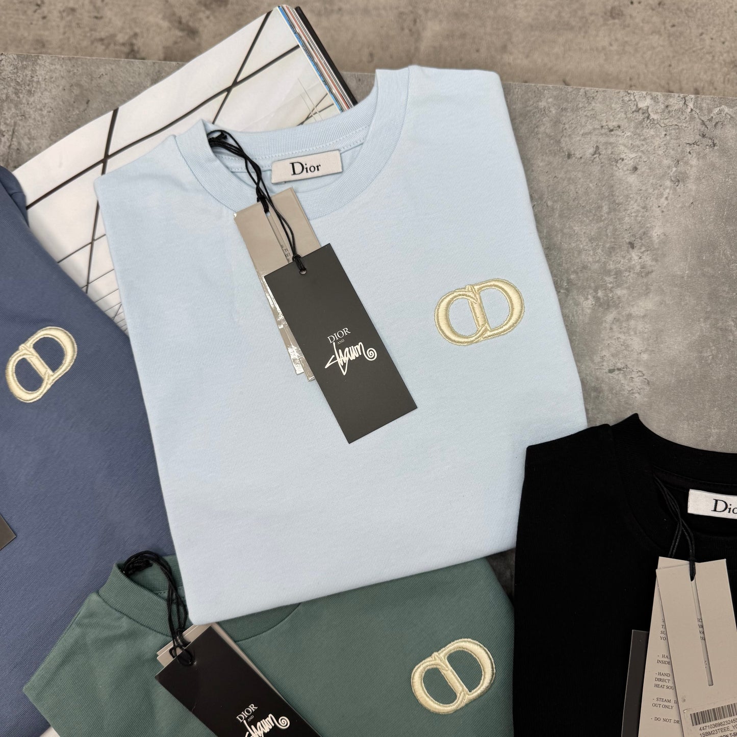 KIDS CD - T-SHIRT