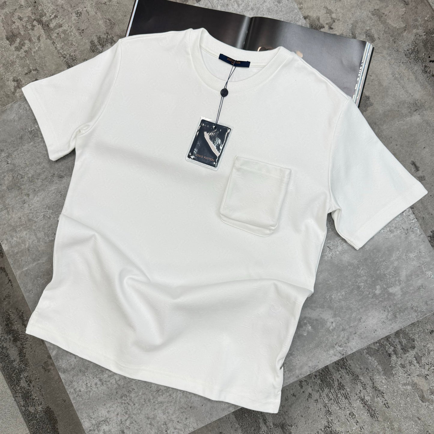 LVE - POCKET T-SHIRT - WHITE