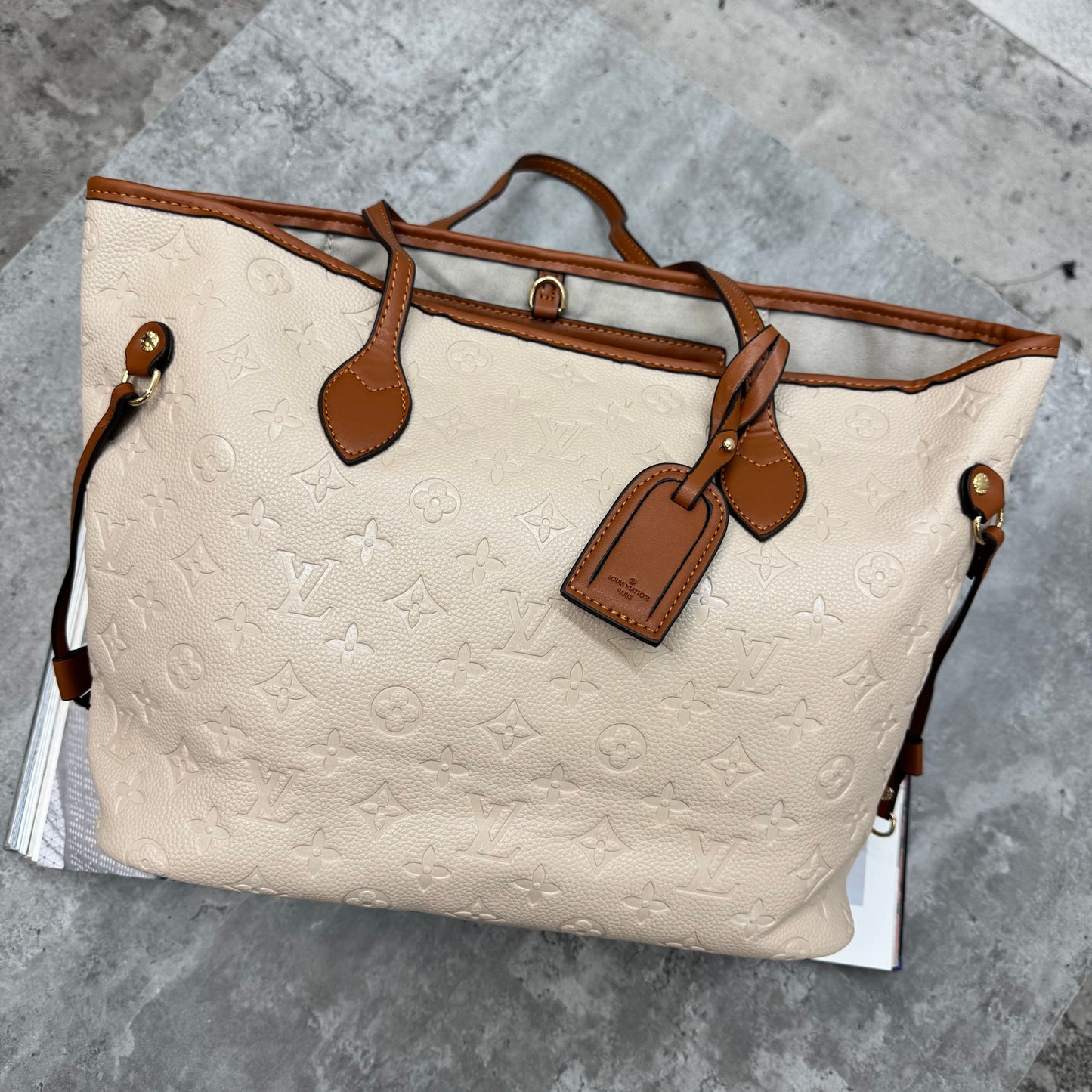 LVE - NEVERFULL TOTE SMALL MONO - CREAM