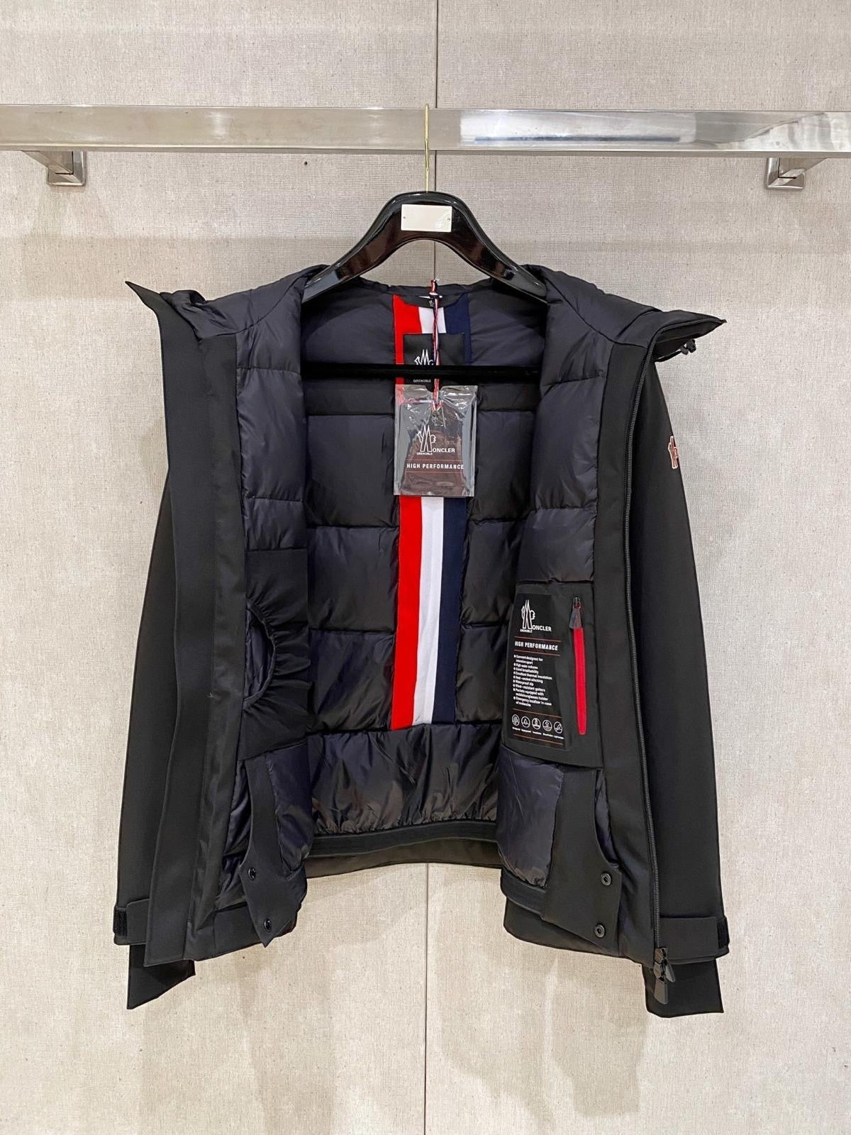 (PRE-ORDER) MNCLR - STRIPED POCKET COAT - BLACK