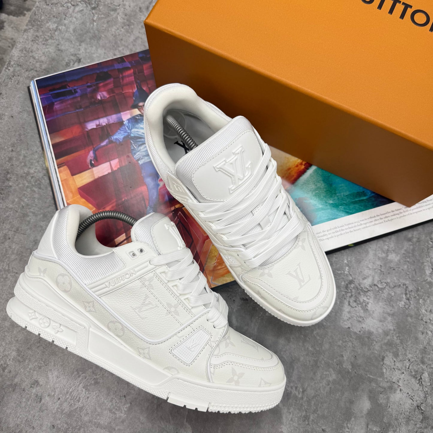 LVE - MONOGRAM TRAINER - WHITE