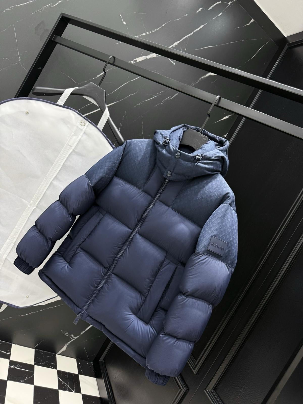 (PRE-ORDER) LVE - MONOGRAM COAT - NAVY