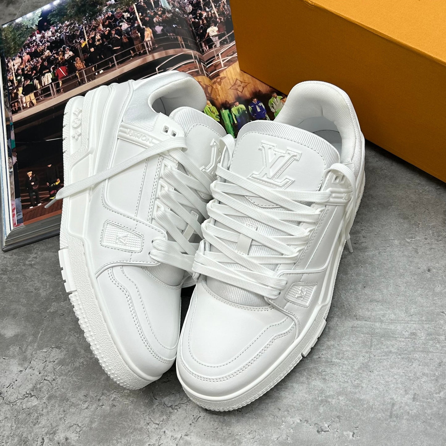 LVE - TRAINERS - WHITE (PRE-ORDER)