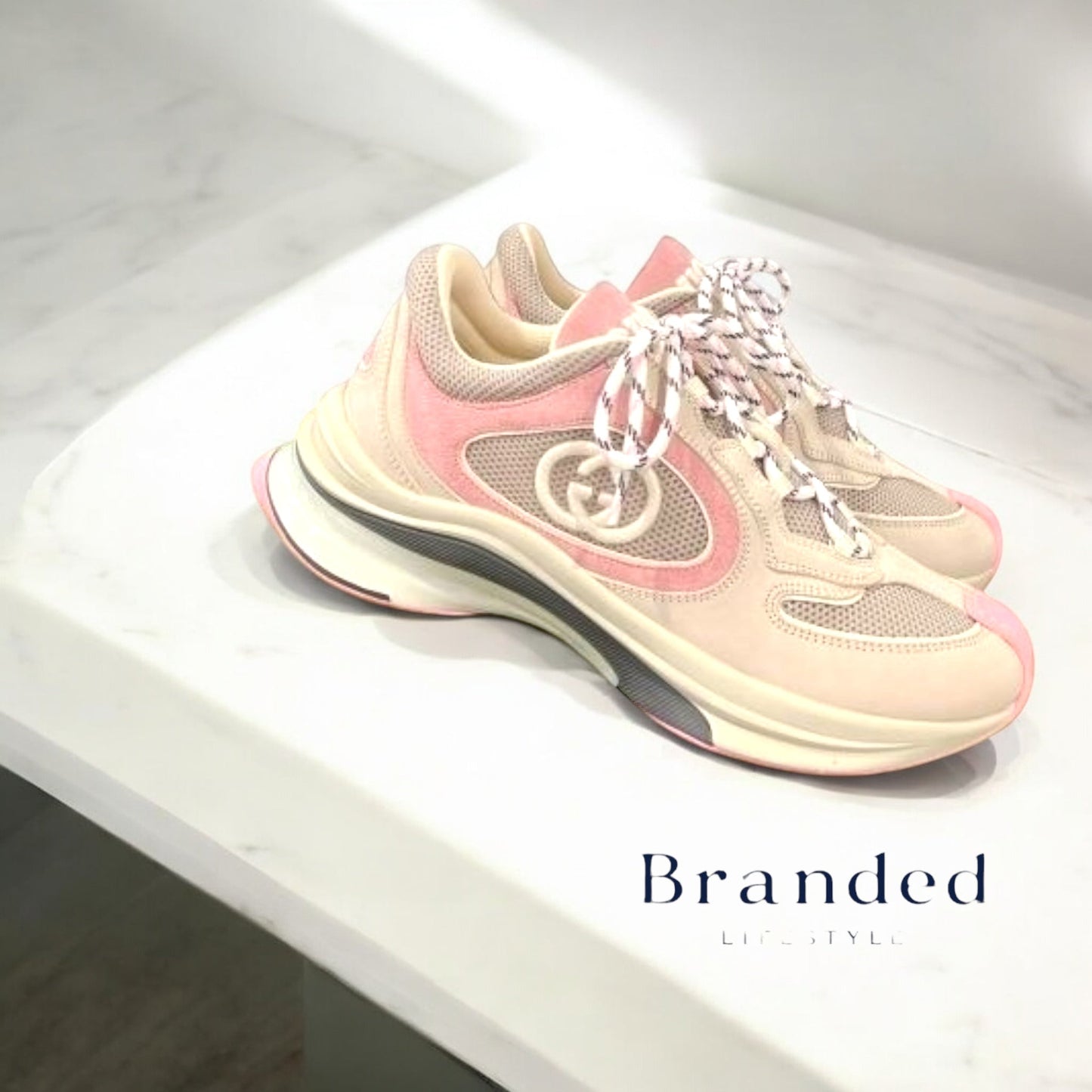 (PRE-ORDER) GCI - WOMENS RUN TRAINERS