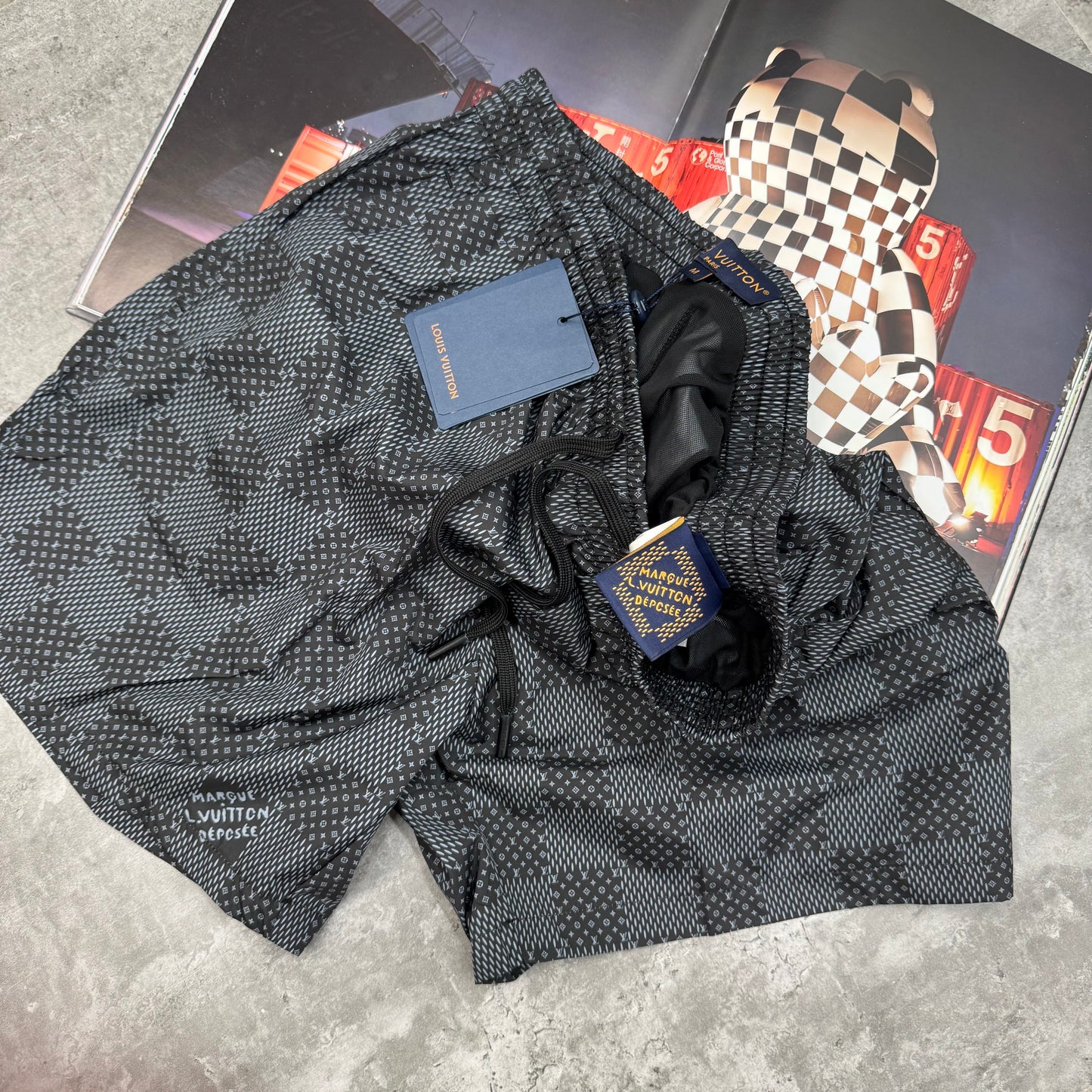 LVE - DAMIER SWIMS - BLACK