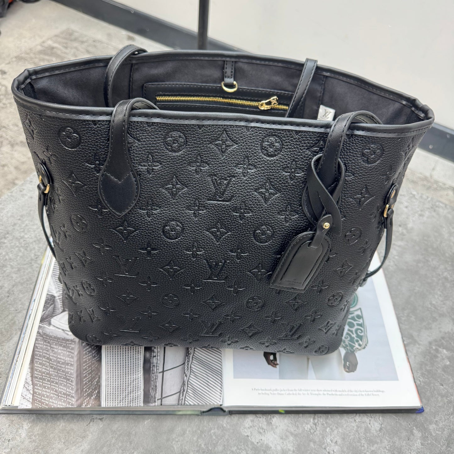 LVE - NEVERFULL TOTE SMALL MONO - BLACK