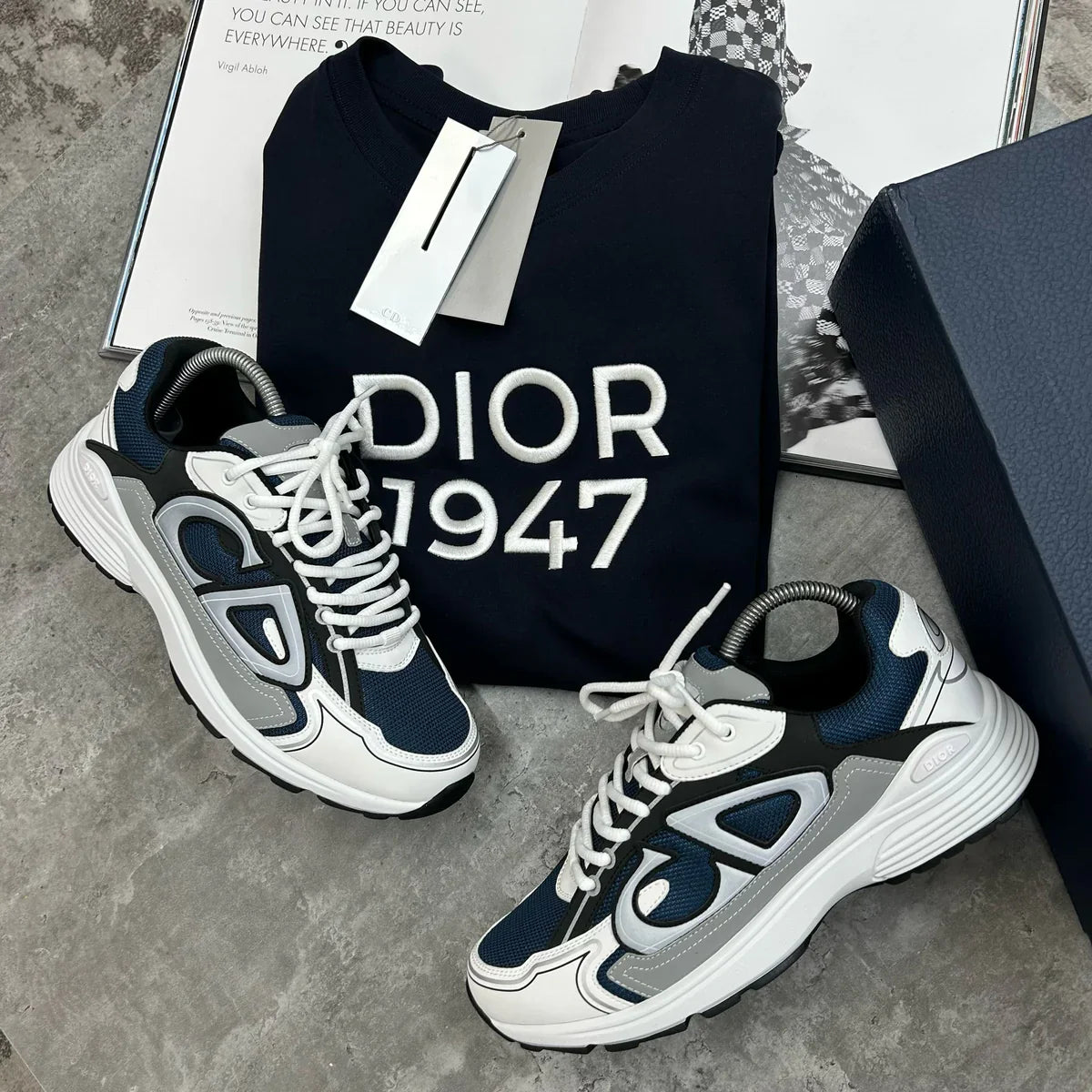 (PRE-ORDER) B30 - TRAINER - WHITE/NAVY
