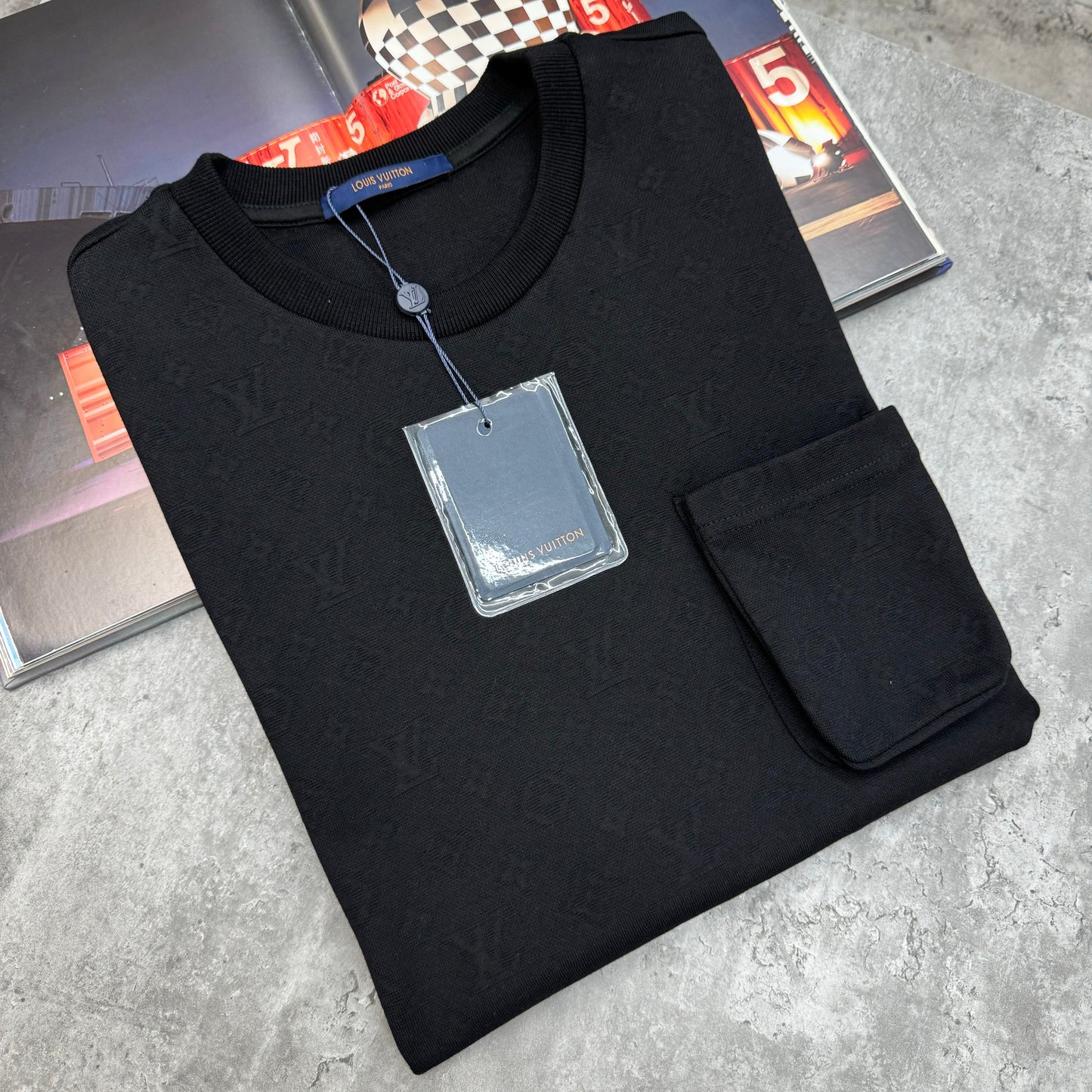 LVE - POCKET T-SHIRT - BLACK
