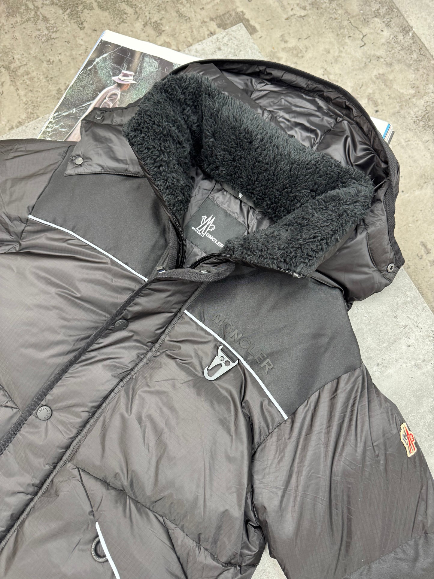 (PRE-ORDER) MNCLR - GRENOBLE COAT - BLACK