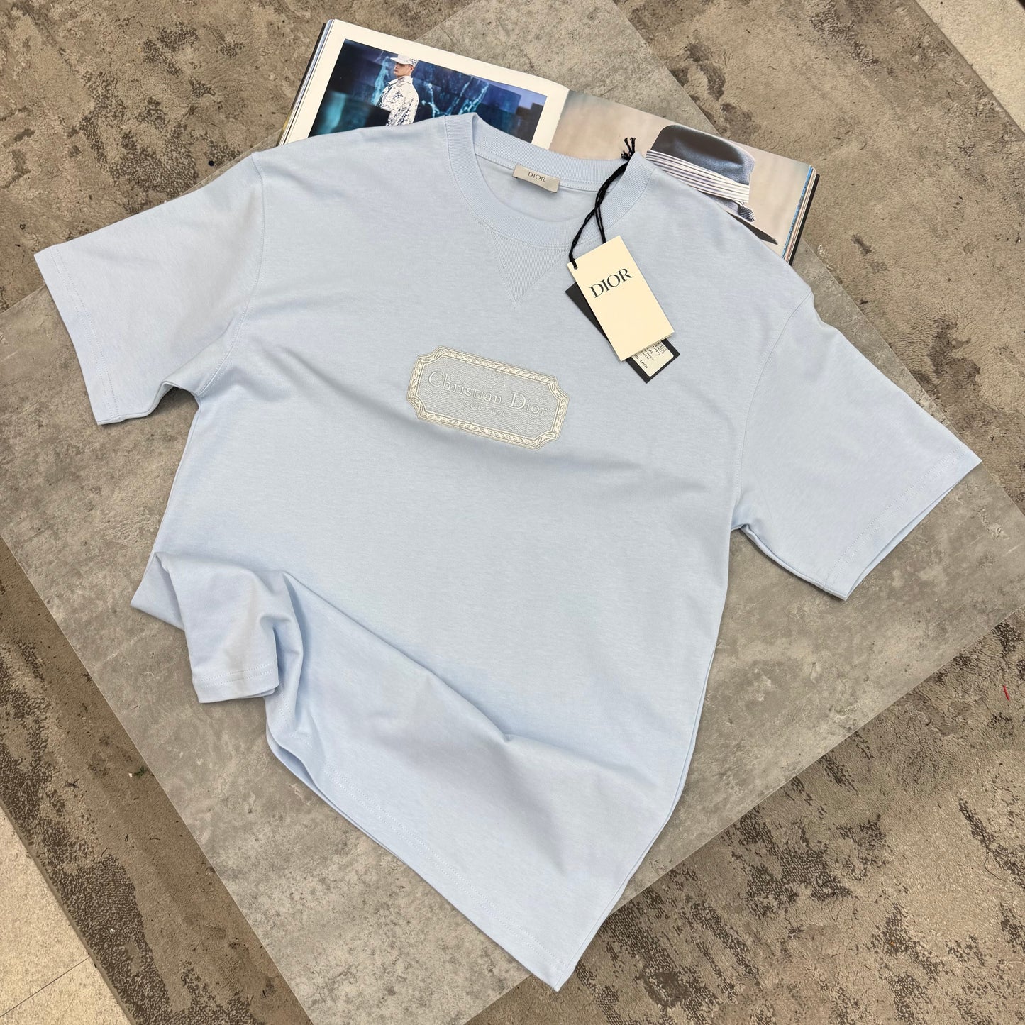 CD - COUTURE T-SHIRT - LIGHT BLUE