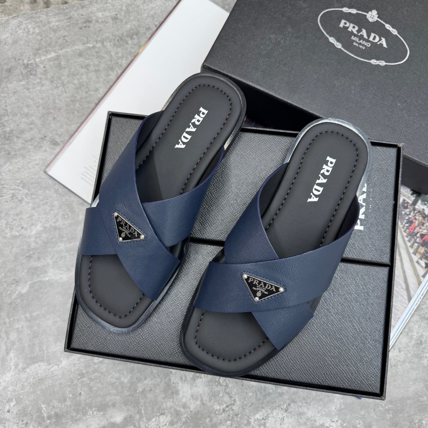 PDA - SLIDES - NAVY