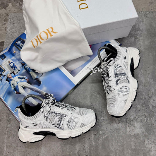WOMENS CD CHRONO TRAINERS - WHITE