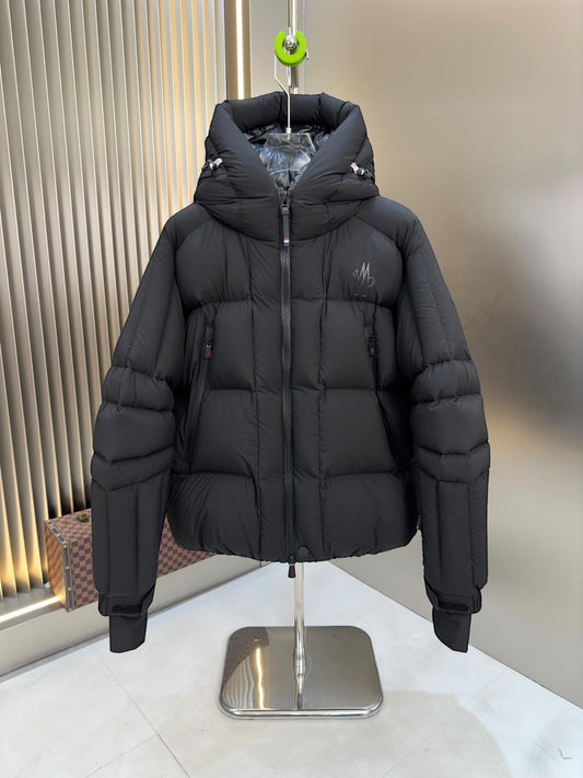 (PRE-ORDER) MNCLR - GRENOBLE COAT - BLACK