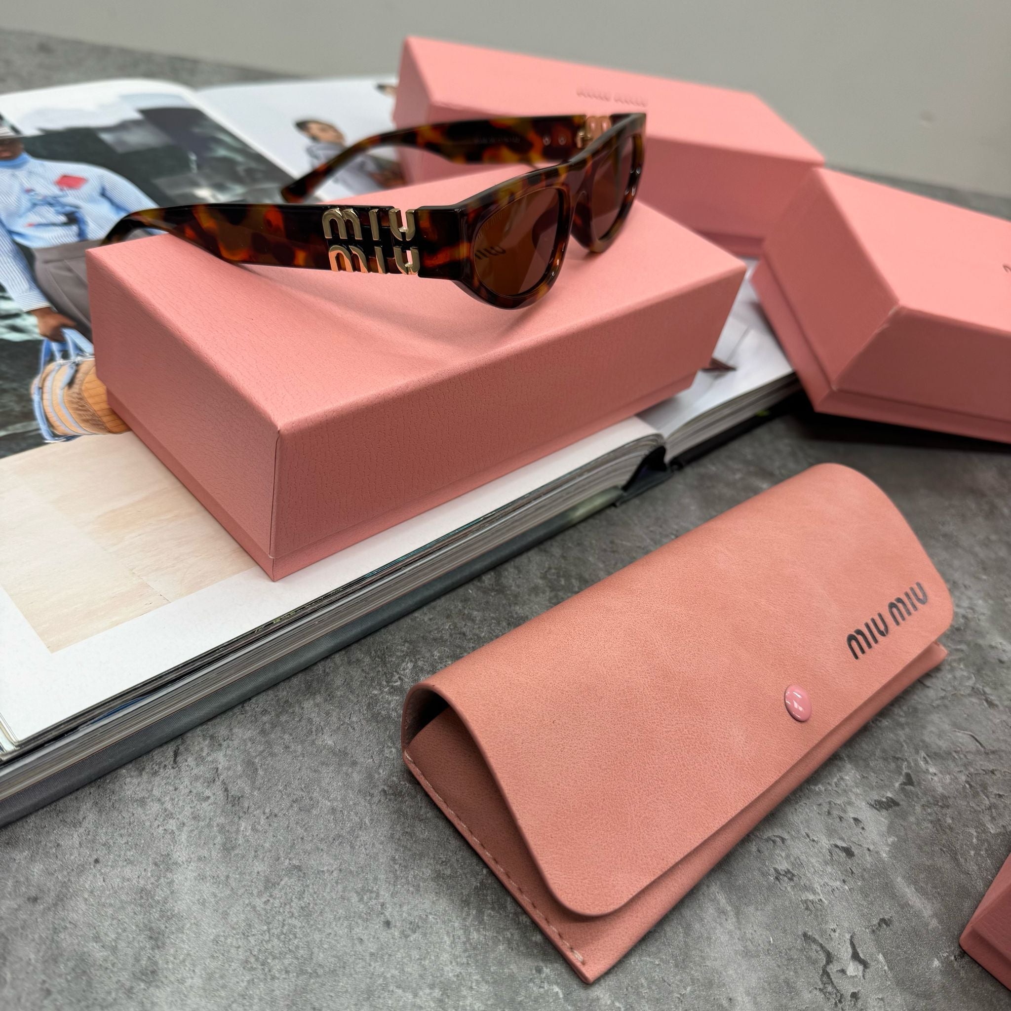 MM - SUNGLASSES - TURTLE SHELL