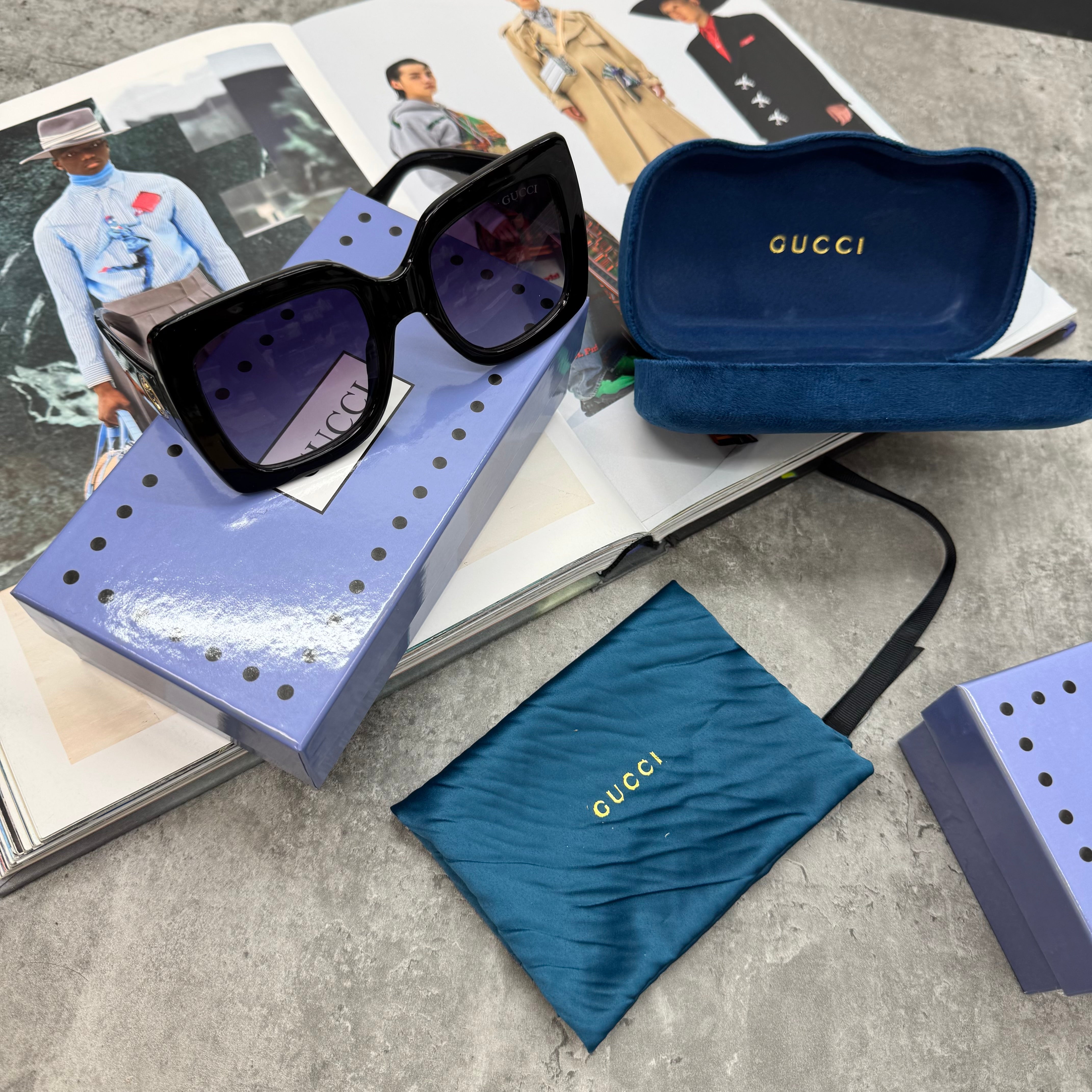 GCI - SUNGLASSES - BLACK