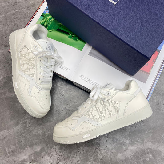 (PRE ORDER) B27 - TRAINERS