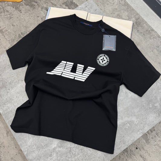 LVE - T-SHIRT - BLACK