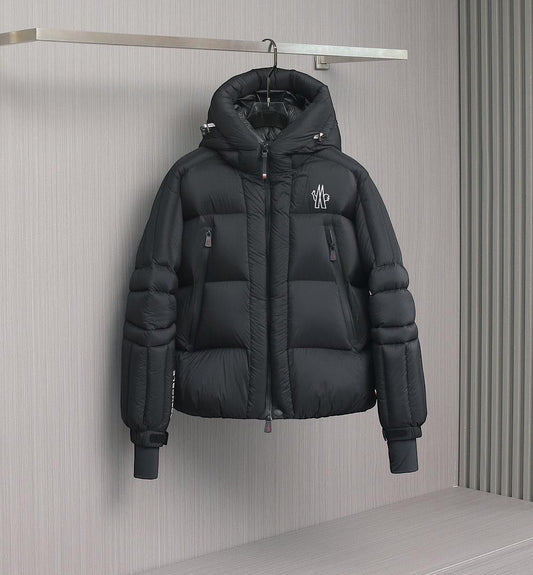 (PRE-ORDER) MNCLR - GRENOBLE COAT - BLACK