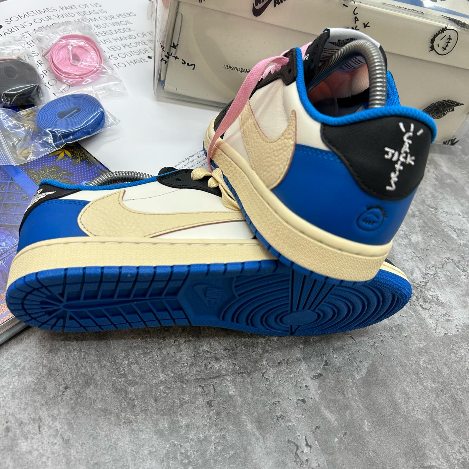 N X TS - AIR JORDAN 1 - FRAGMENT DESIGN