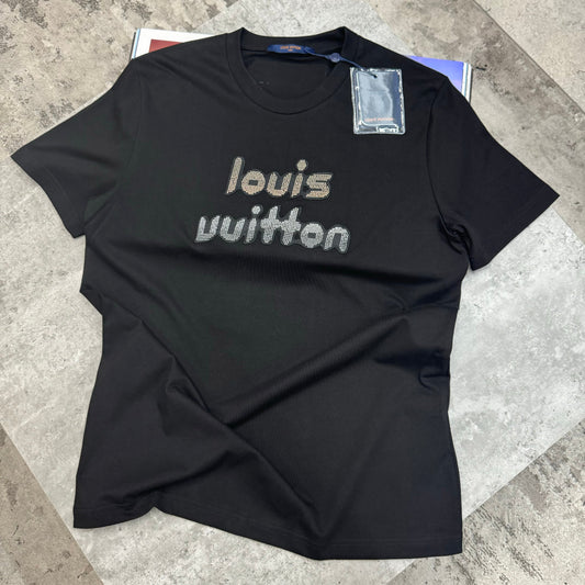 LVE - T-SHIRT - BLACK