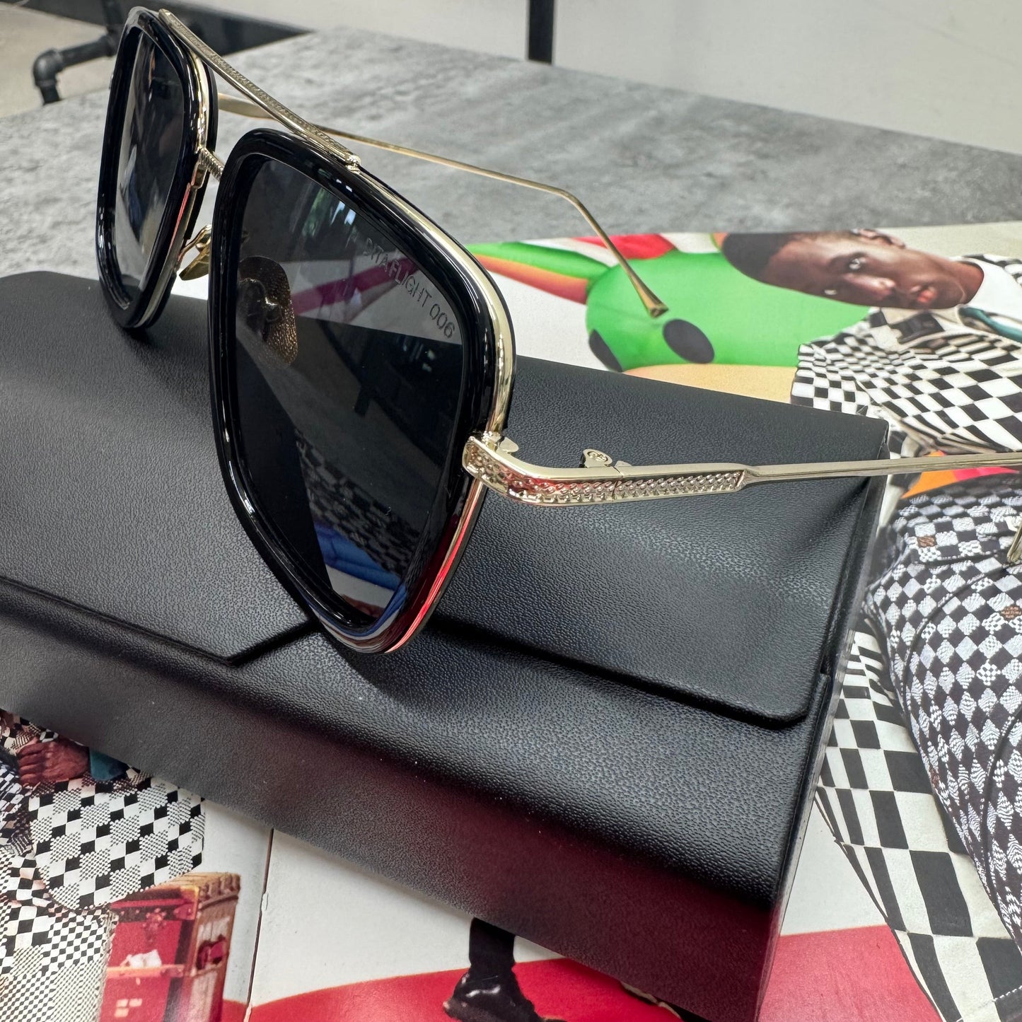 DTA - SUNGLASSES - BLACK