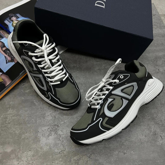 B30 - TRAINER - BLACK/KHAKI (PRE ORDER)