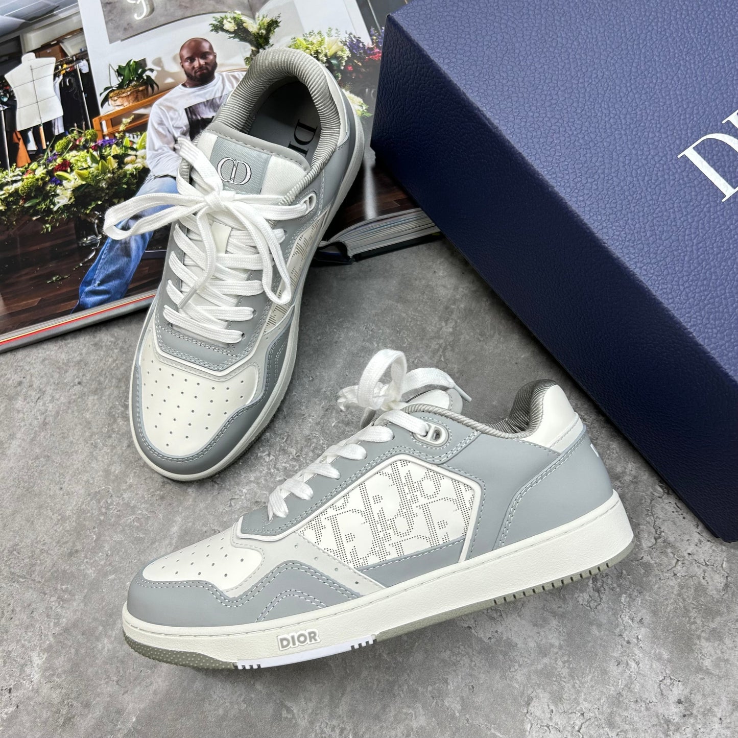 B27 - TRAINERS - GREY/WHITE (PRE-ORDER)