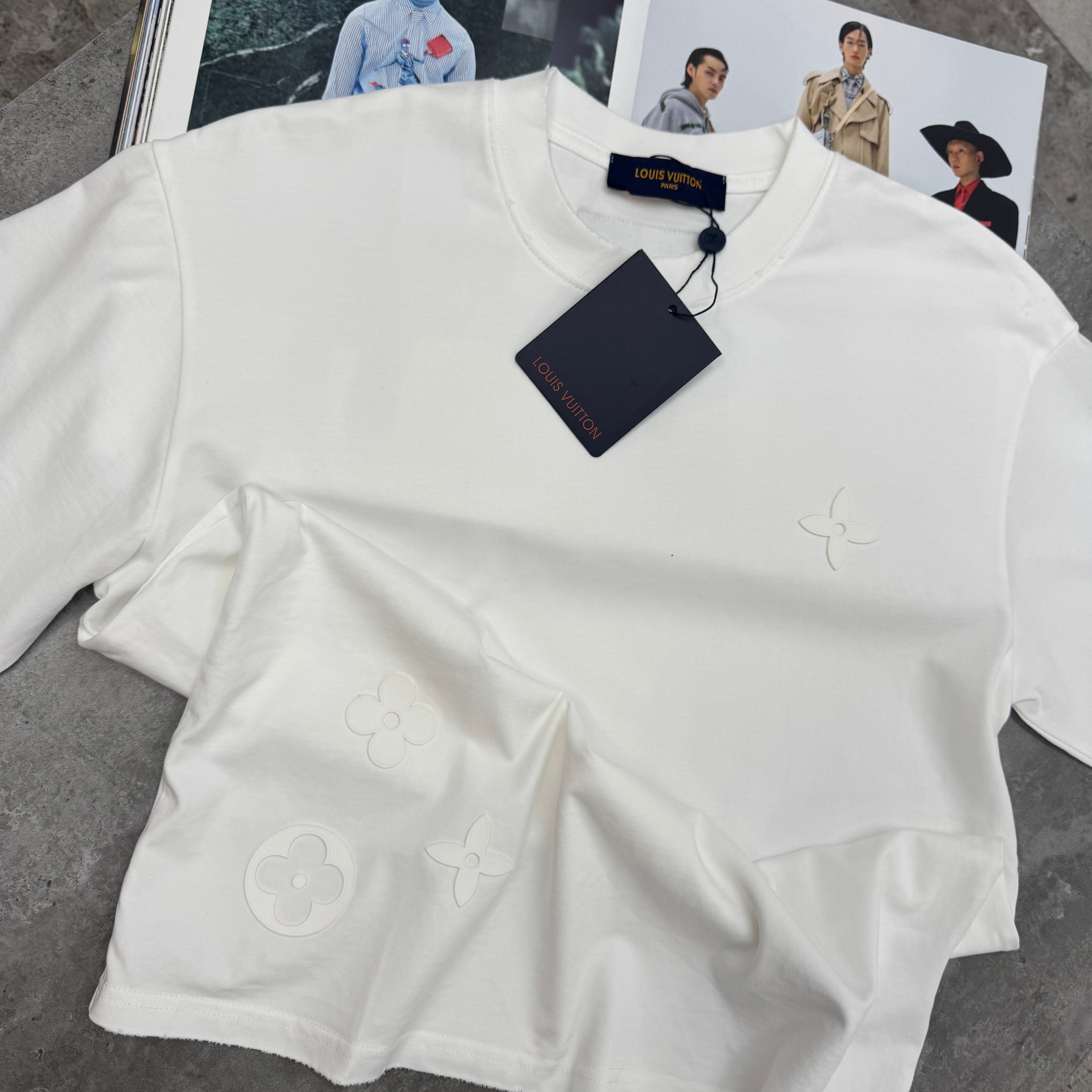 LVE - MONO LOGO T-SHIRT - WHITE