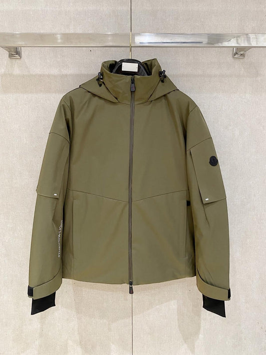 (PRE-ORDER) MNCLR - BLACK BADGE COAT - KHAKI