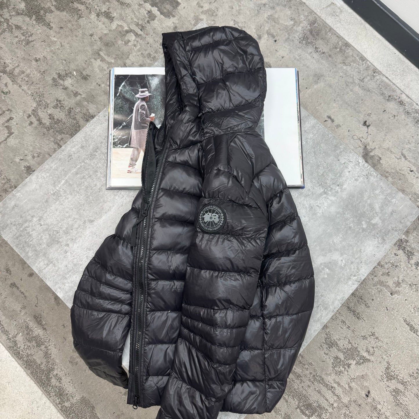 (PRE-ORDER) CG - BLACK BADGE COAT - BLACK