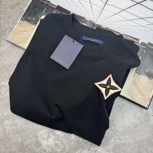 LVE - T-SHIRT - BLACK