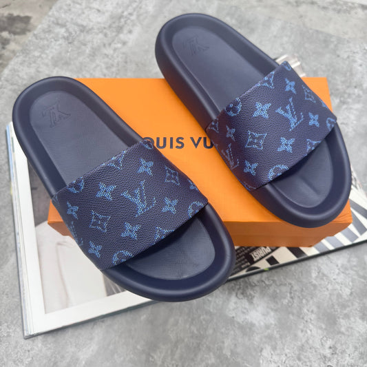 LVE - SLIDES - NAVY