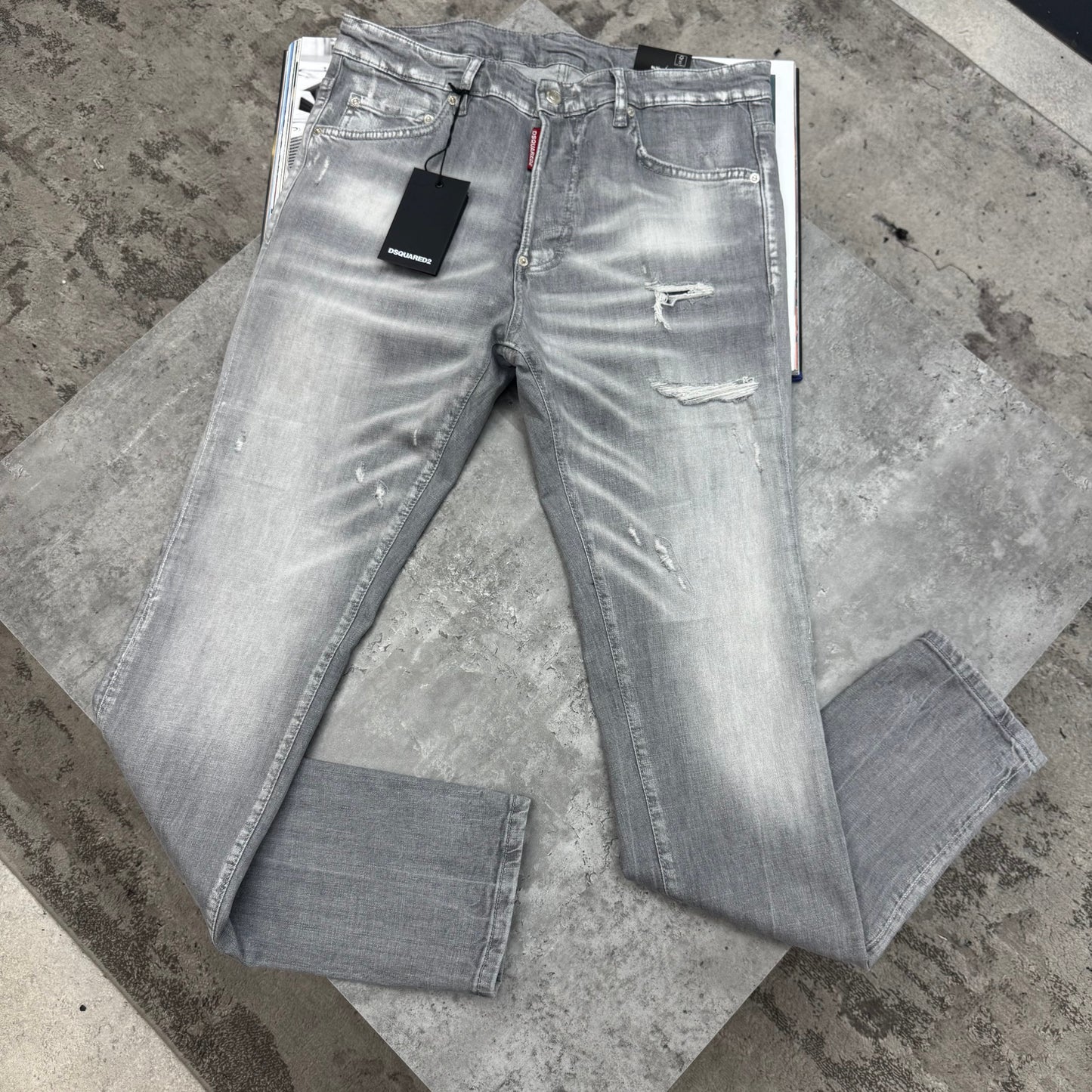 D2 - JEANS - GREY