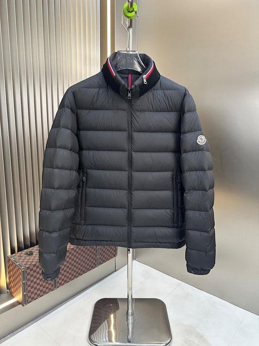 (PRE-ORDER) MNCLR - CONCEALED HOOD COAT - BLACK