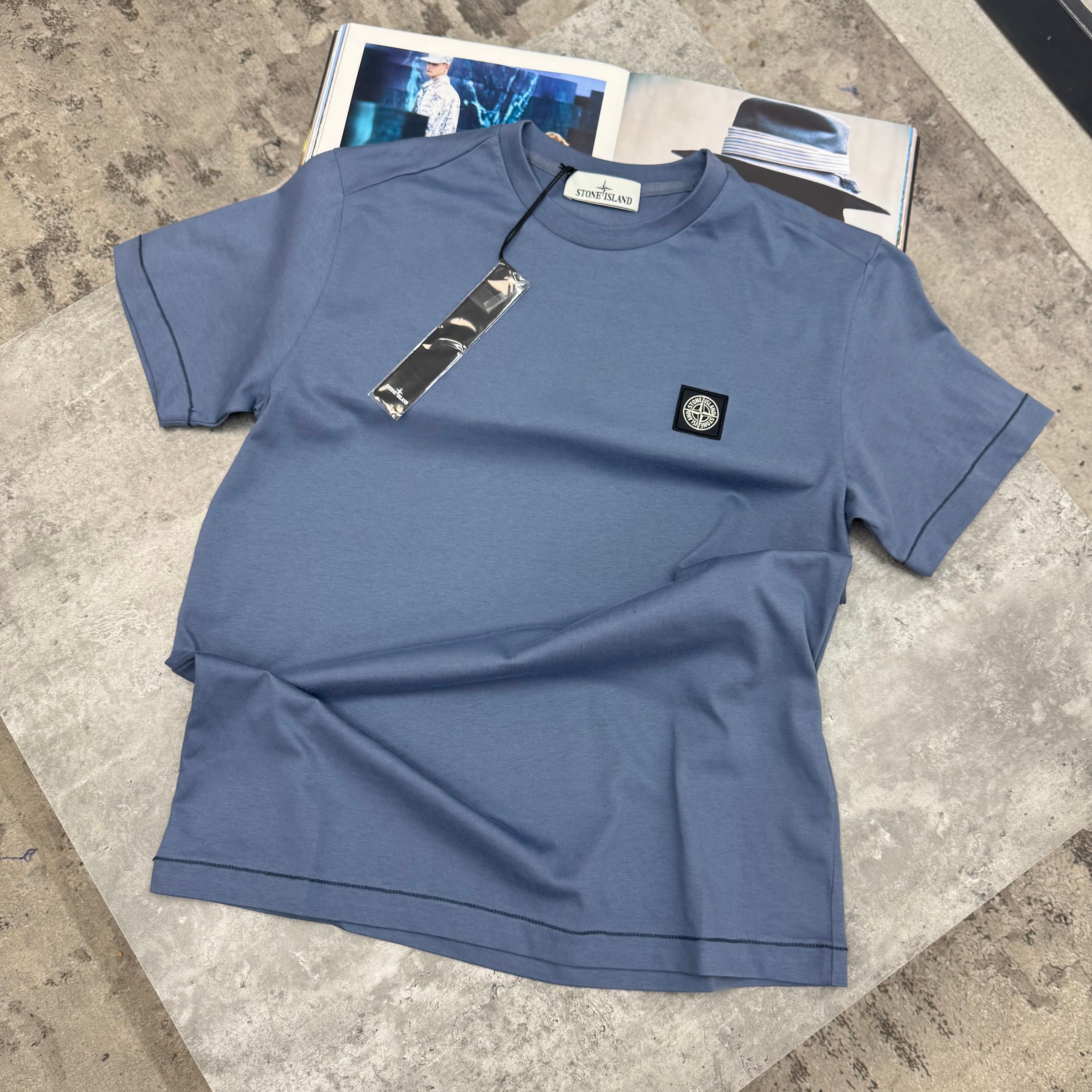 SI - SMALL SQUARE LOGO T-SHIRT - PASTEL BLUE